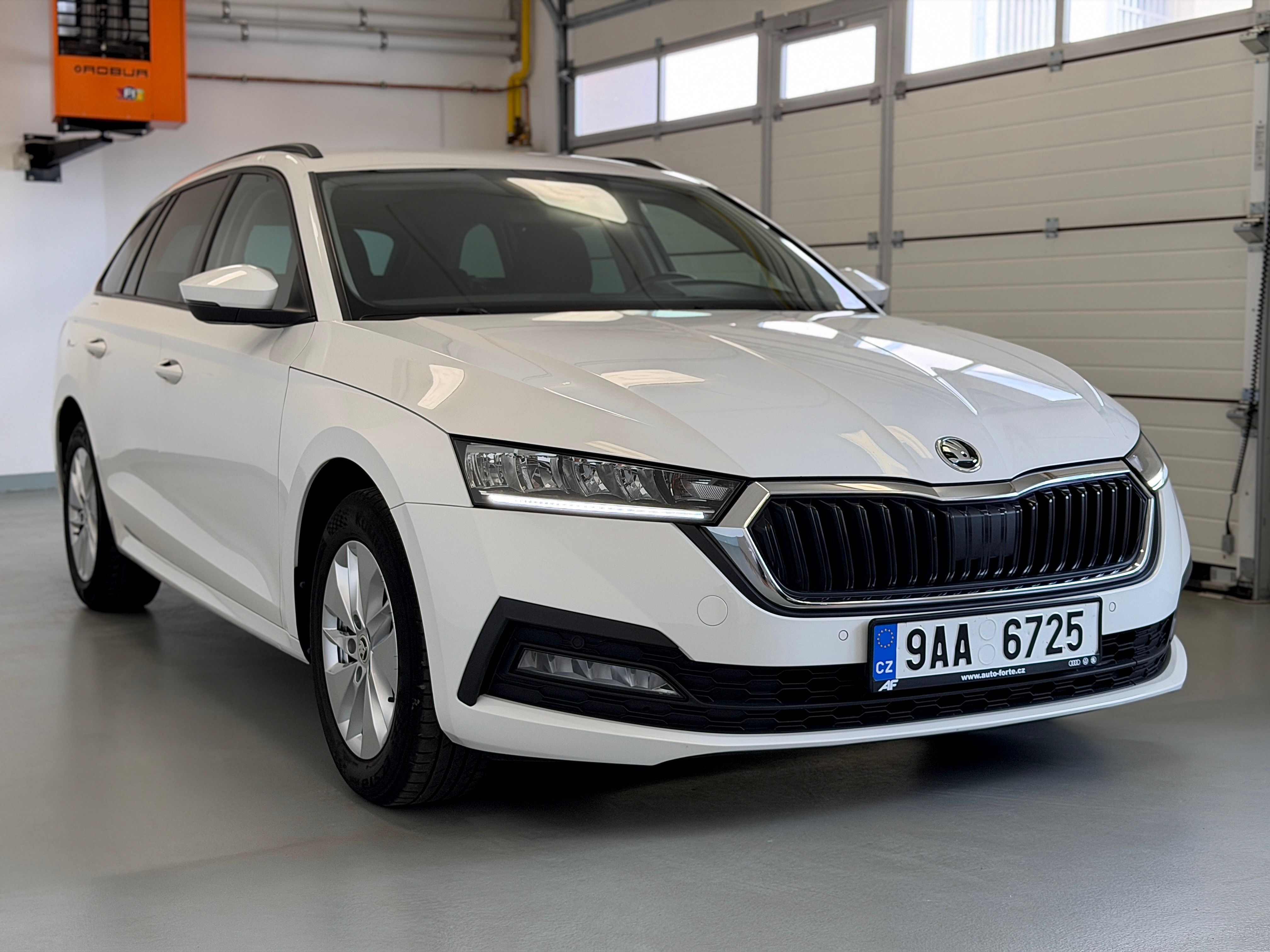 Škoda Octavia, IV combi 2,0 TDI 85kW - fotka 4