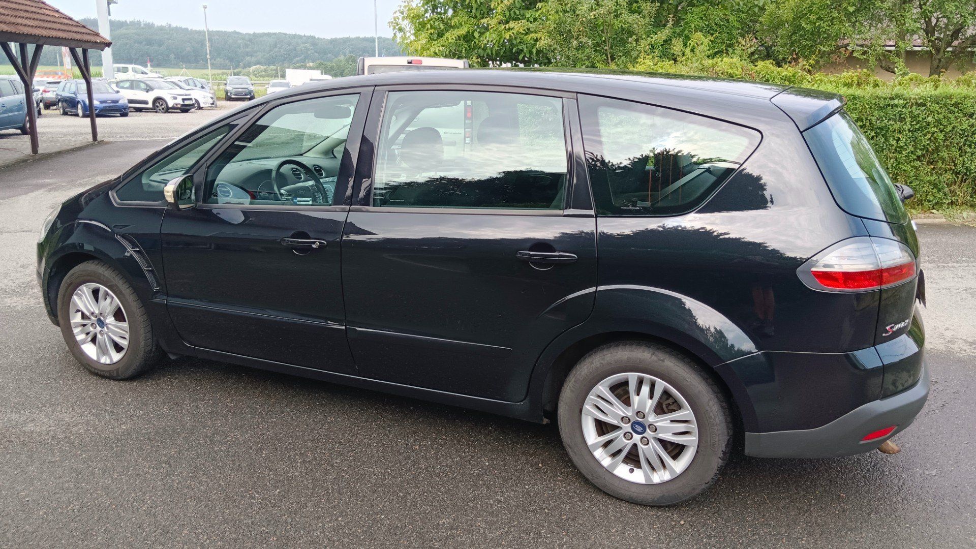 Ford S-MAX, 2.0 D 103 KW 7 MÍST - fotka 3