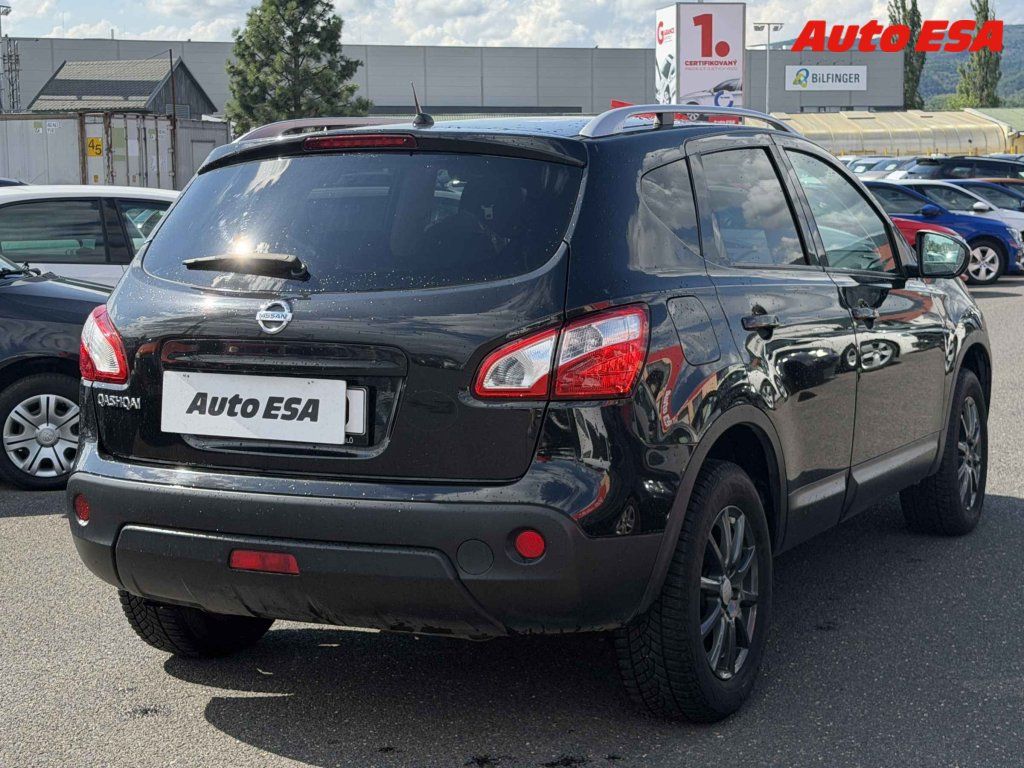 Nissan Qashqai, 2.0I - fotka 4