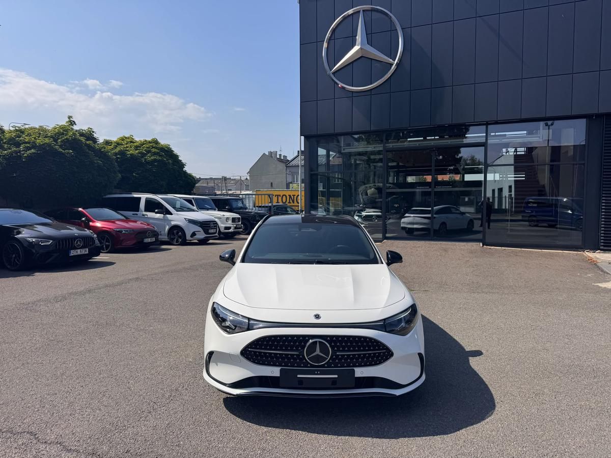 Mercedes-Benz CLA, 200 Shooting Brake - fotka 2