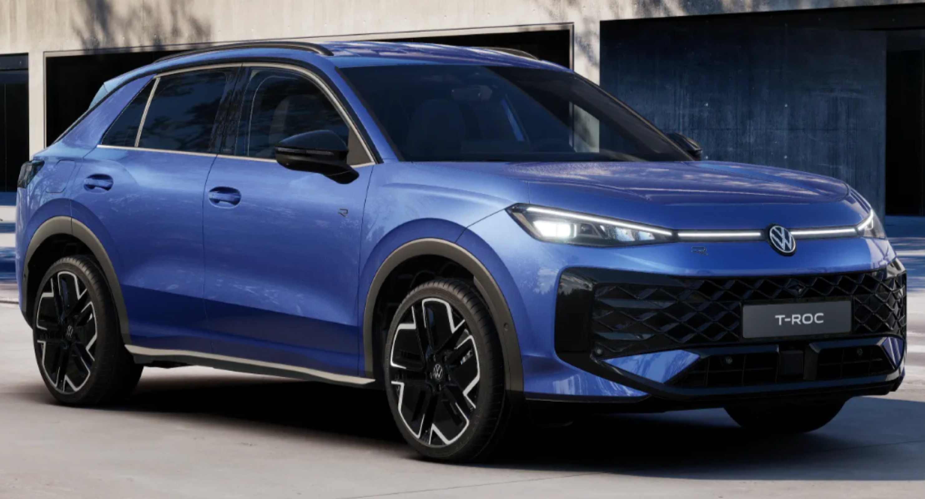 Volkswagen T-Roc, R-Line Limited 1.5 eTSI DSG - fotka 2