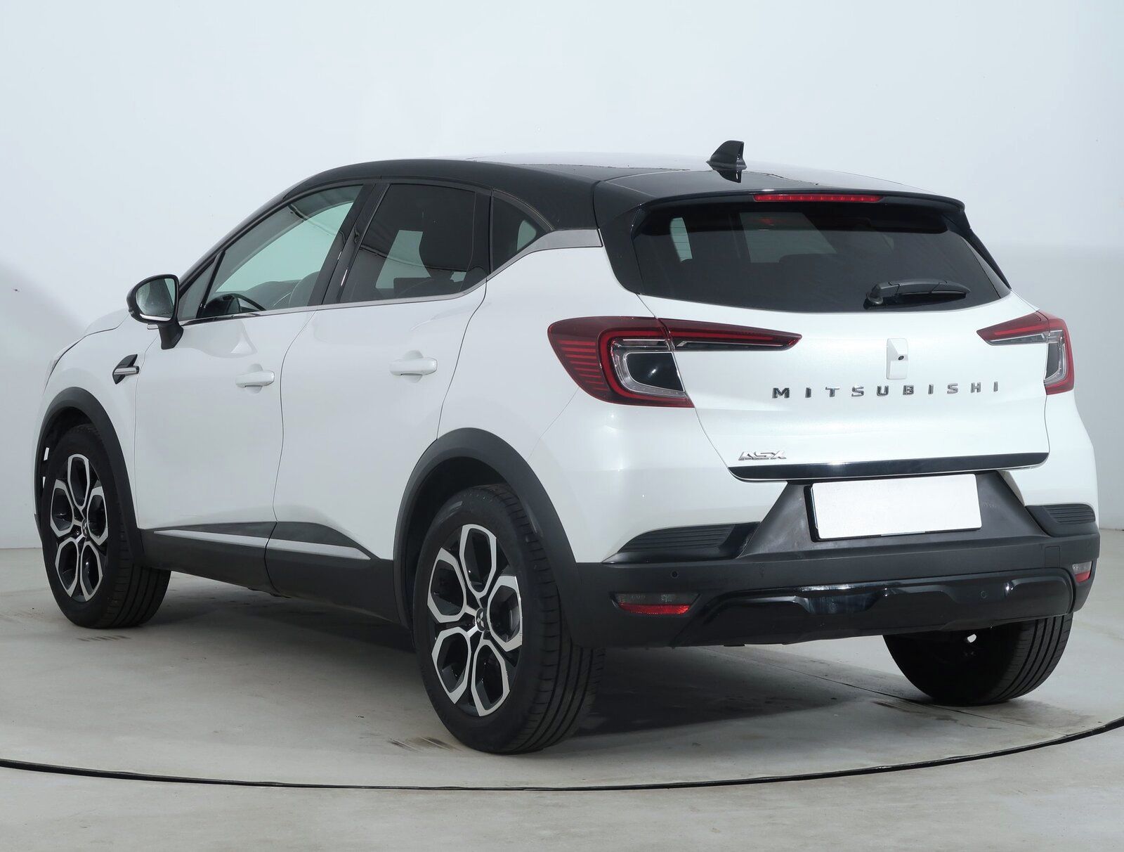 Mitsubishi ASX, 1.3 T MHEV, Automat, ČR,1.maj - fotka 4