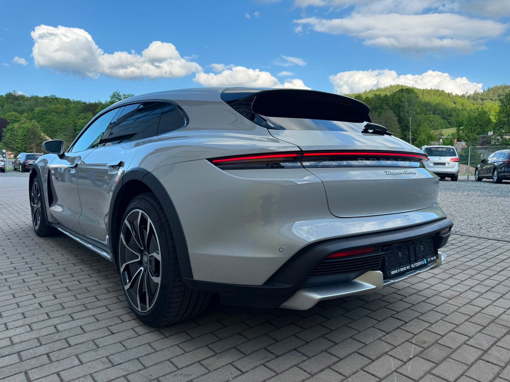 Porsche Taycan, Porsche Taycan Turbo - fotka 6