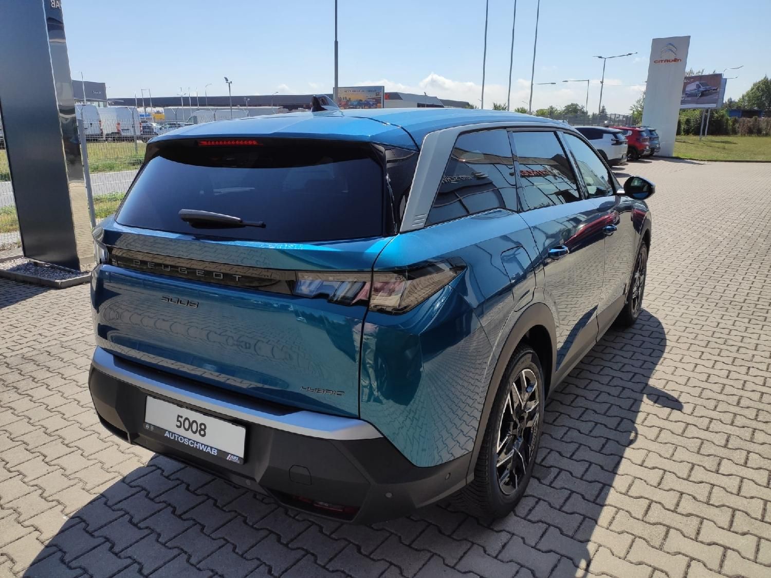 Peugeot 5008, BUSINESS Hybrid 145 AUT6 NAVI - fotka 4