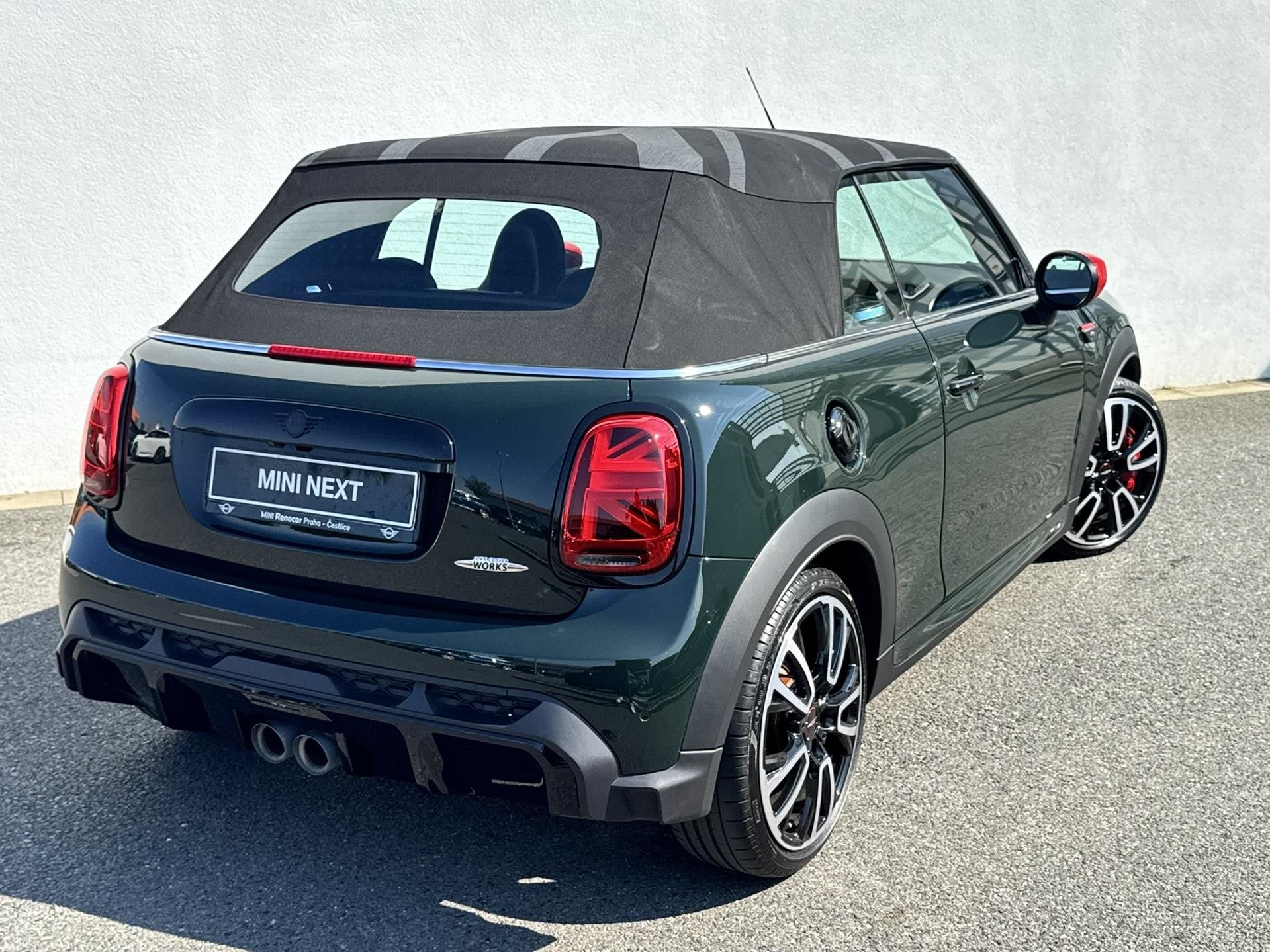 Mini Cooper, JCW Cabrio - fotka 4