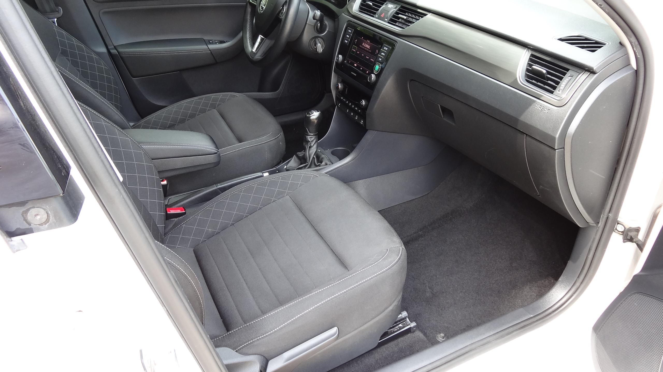 Škoda Rapid, 1.0TSi 81kW Style - fotka 6