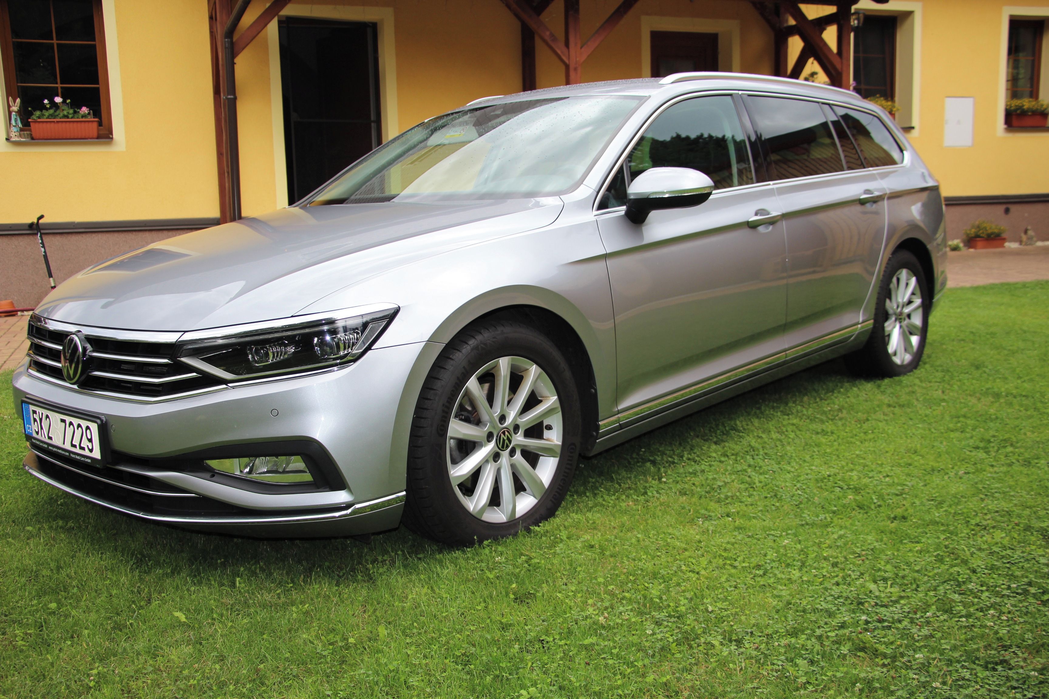 Volkswagen Passat, 2.0 TDI 110 KW DSG ELEGANCE