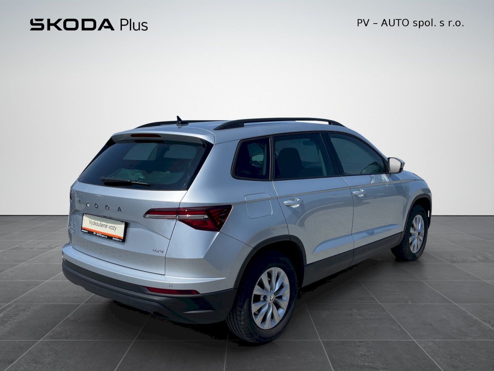 Škoda Karoq, 2.0 TDI 110kW 4x4 DSG Selectio - fotka 2