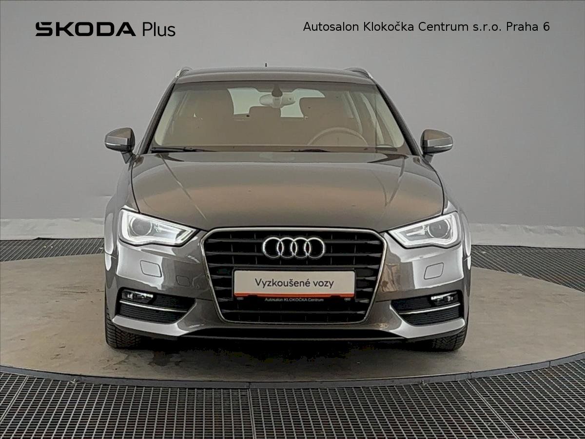 Audi A3, TDI77 kW Sportback 7DSG - fotka 4