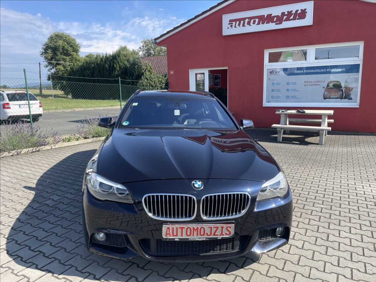 BMW Řada 5, 3,0 i M PAKET 97300 KM COC lis - fotka 2