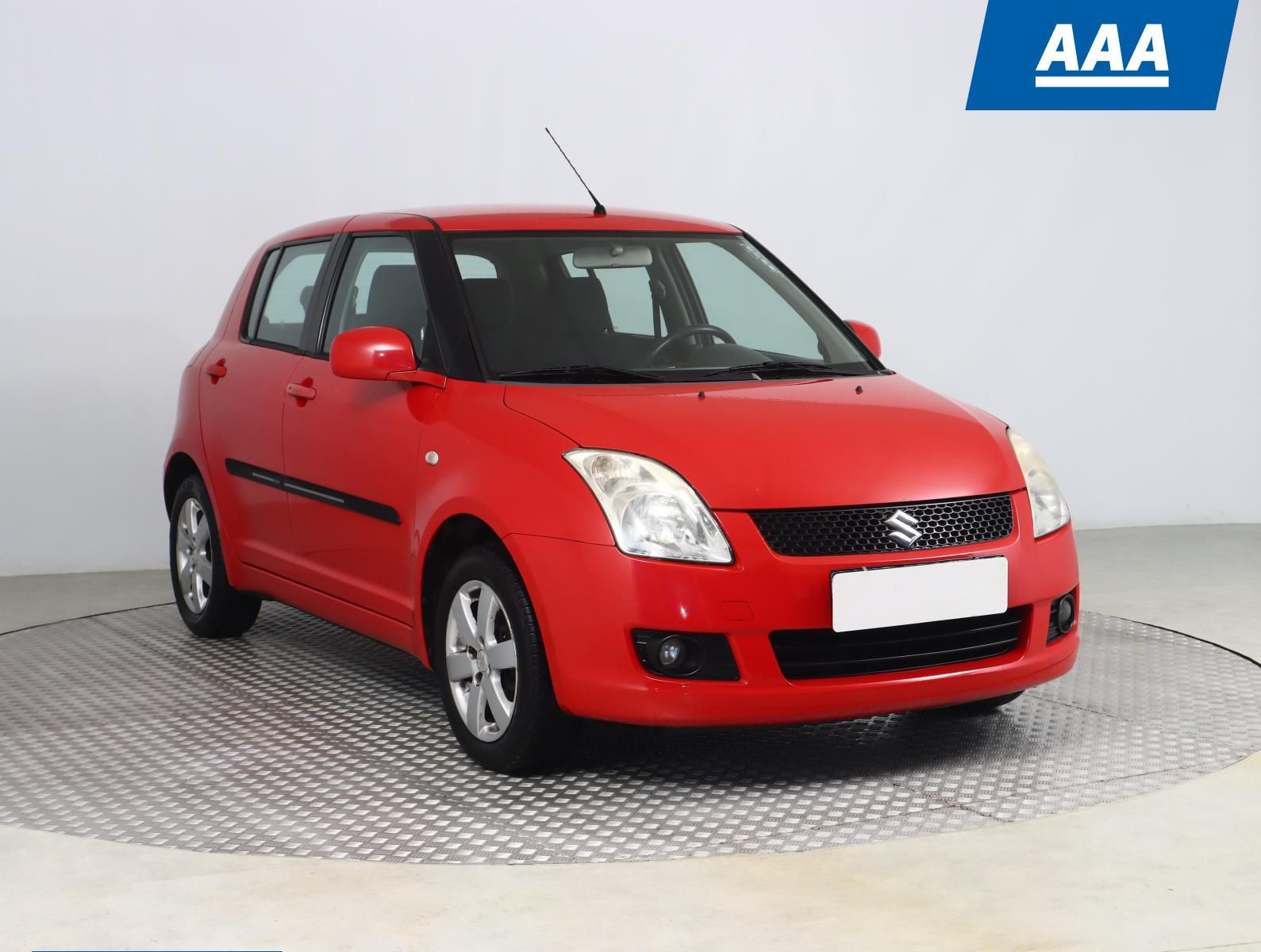 Suzuki Swift, 1.3, ČR,1.maj, Serv.kniha