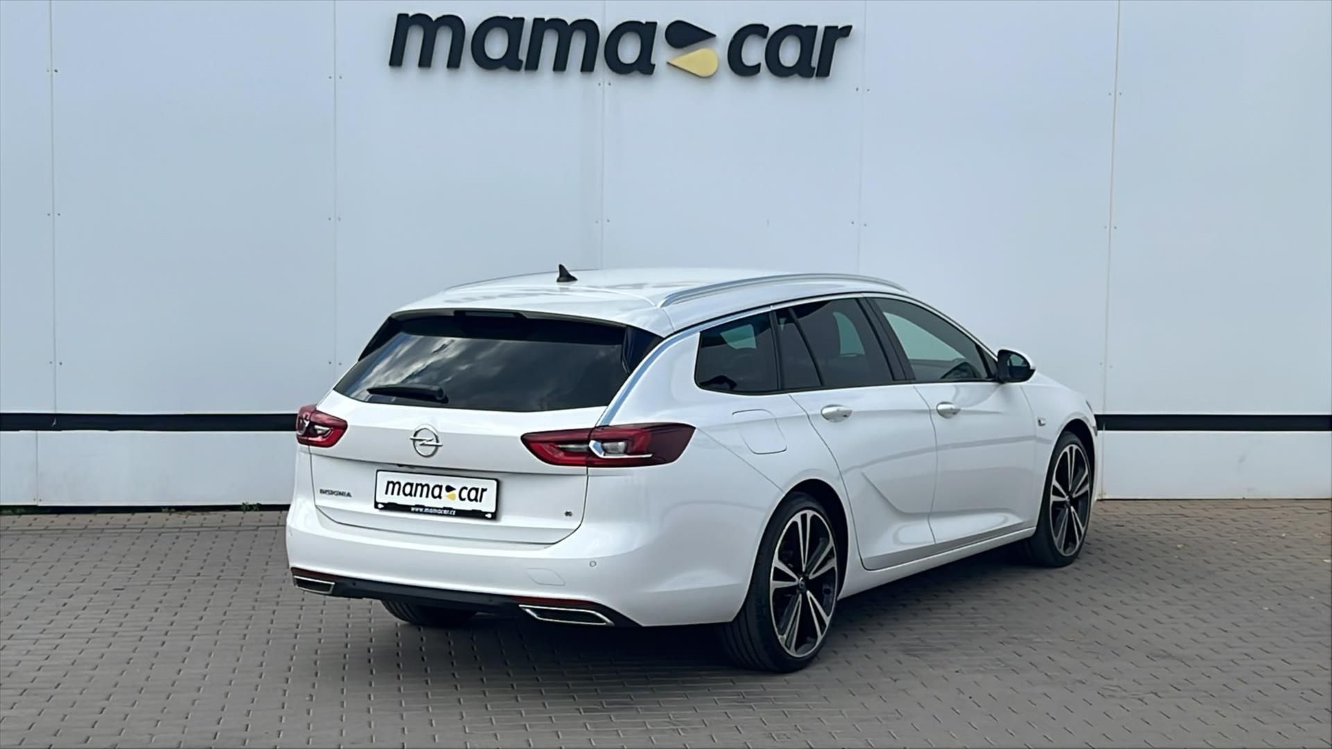 Opel Insignia, 2.0CDTI 154kW 4x4 ULTIMATE - fotka 2
