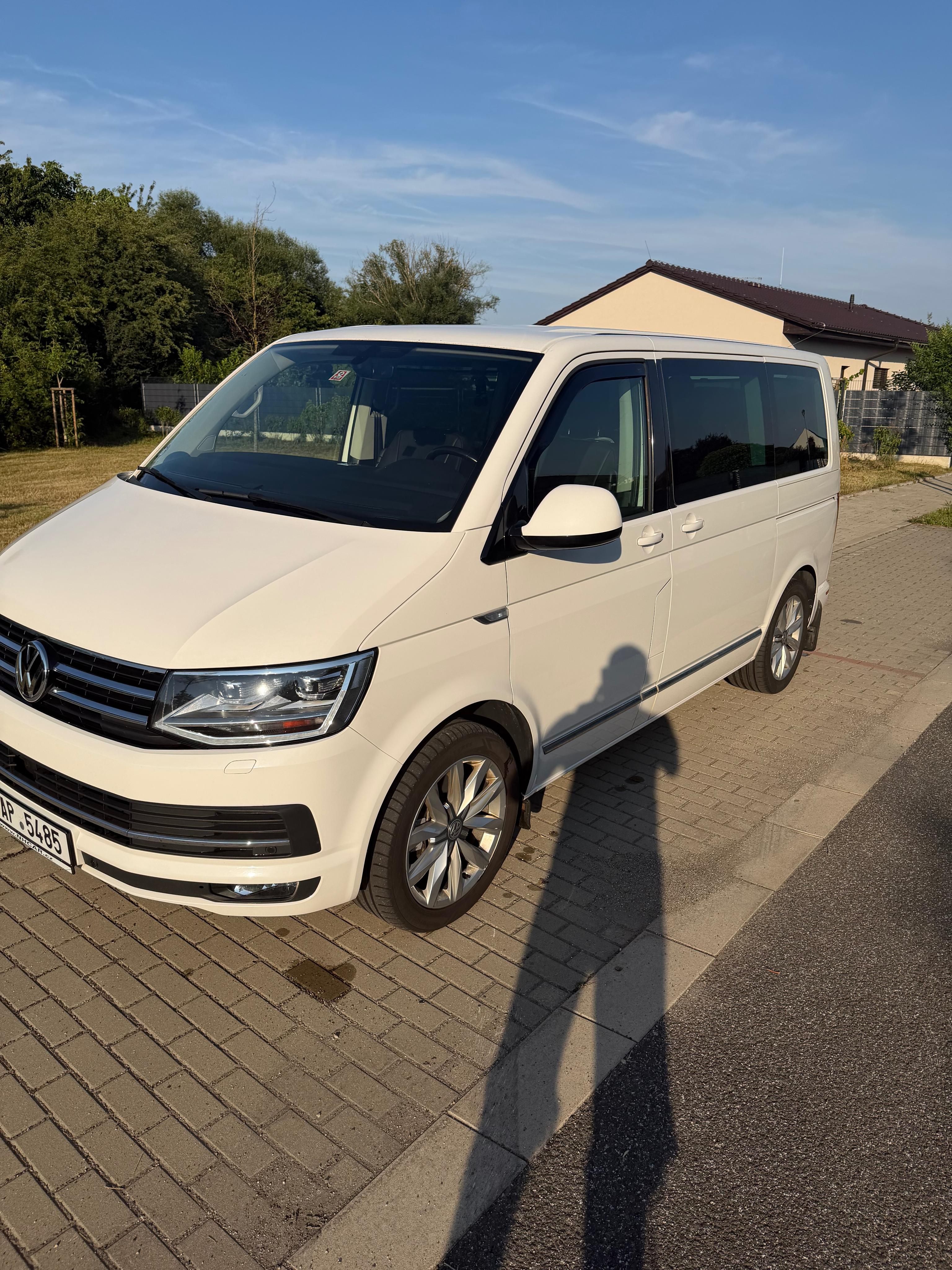 Volkswagen Multivan, TDI 4MOTION - fotka 2