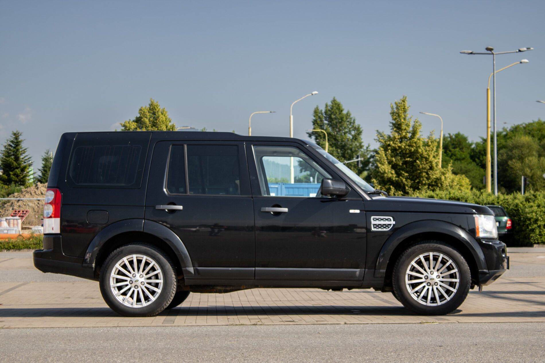 Land Rover Discovery - fotka 4