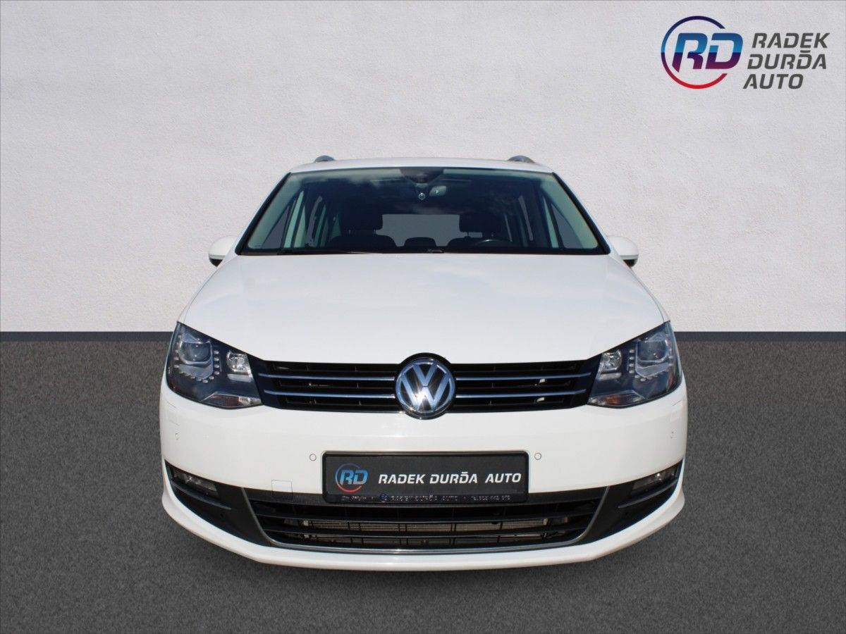Volkswagen Sharan, 2,0 TDI  HIGHLINE,DSG,TAŽNÉ - fotka 2