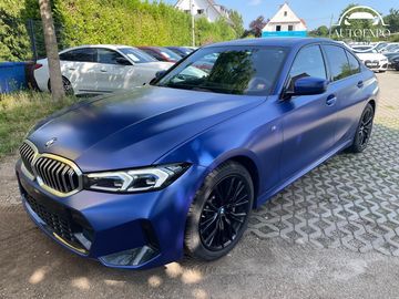 330d xDrive M Sport*HeadUP