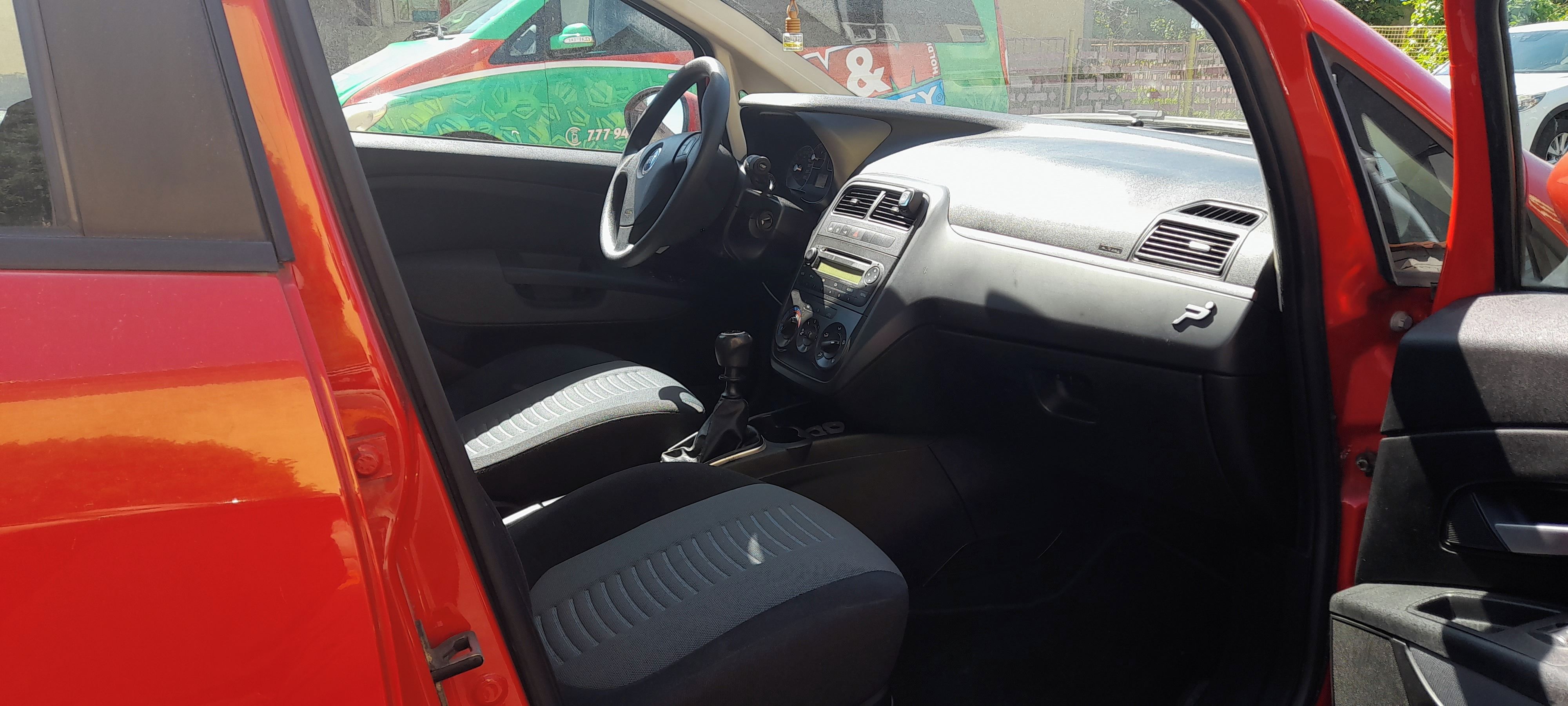 Fiat Punto, Fiat Punto Grande 1,2 - fotka 5