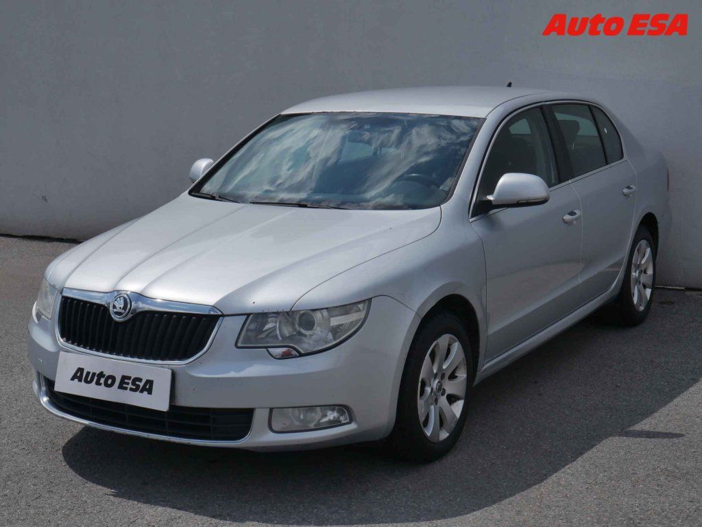 Škoda Superb, 2.0TDi - fotka 3