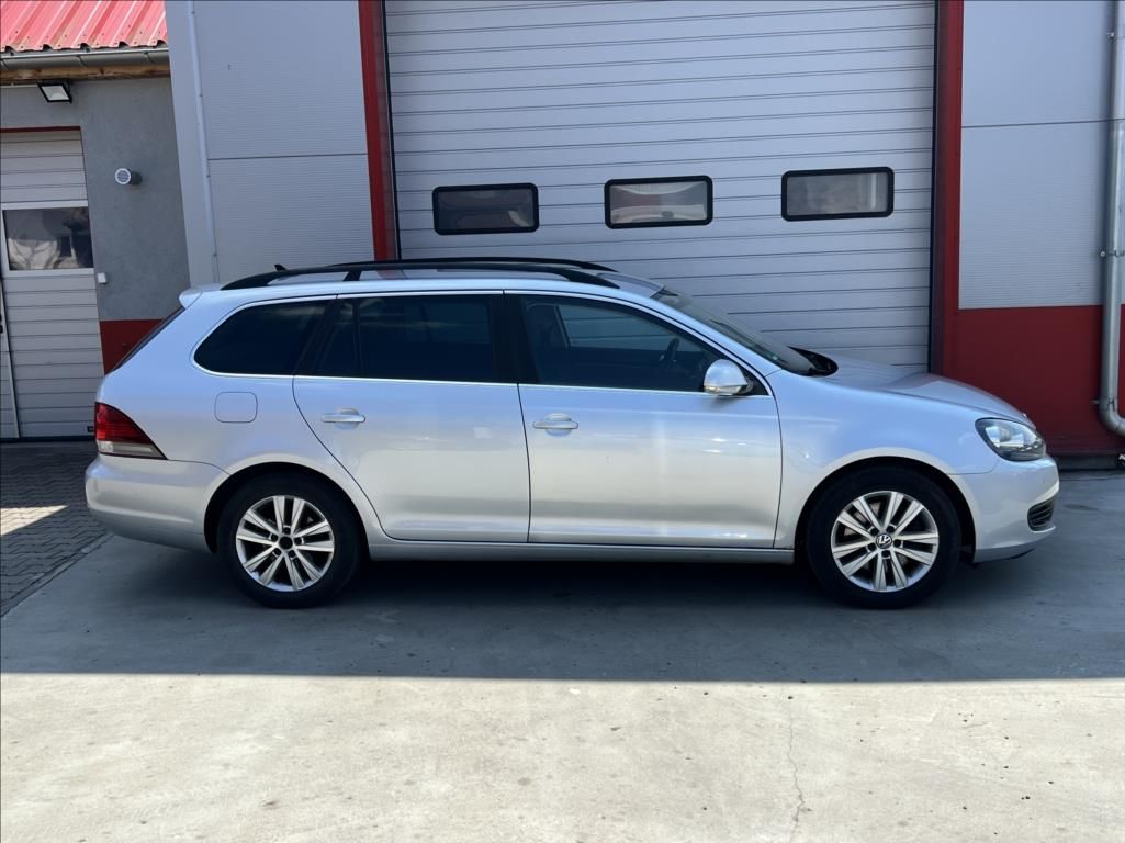 Volkswagen Golf Variant, 2,0 TDi Comfortline - fotka 6