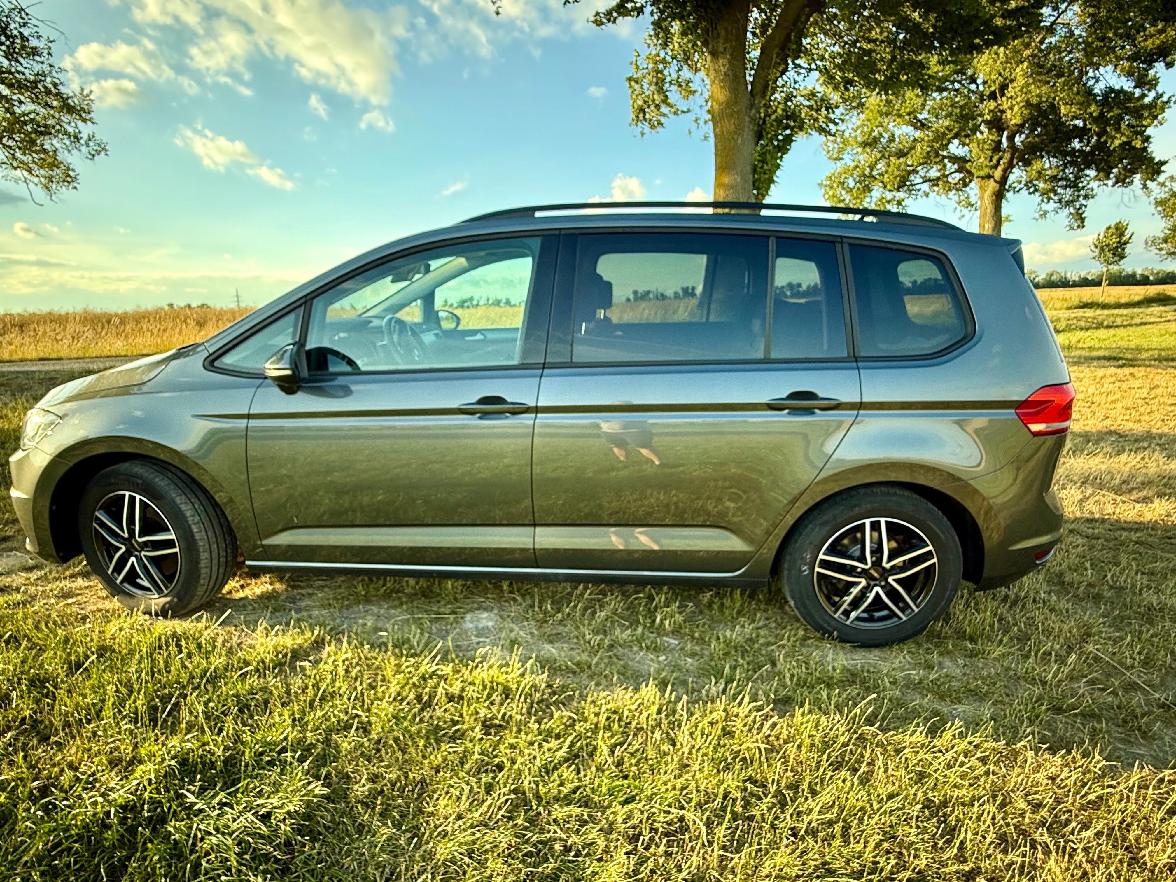 Volkswagen Touran, 1.5TSI,88t.km,DPH,TZ,orig.serv - fotka 3