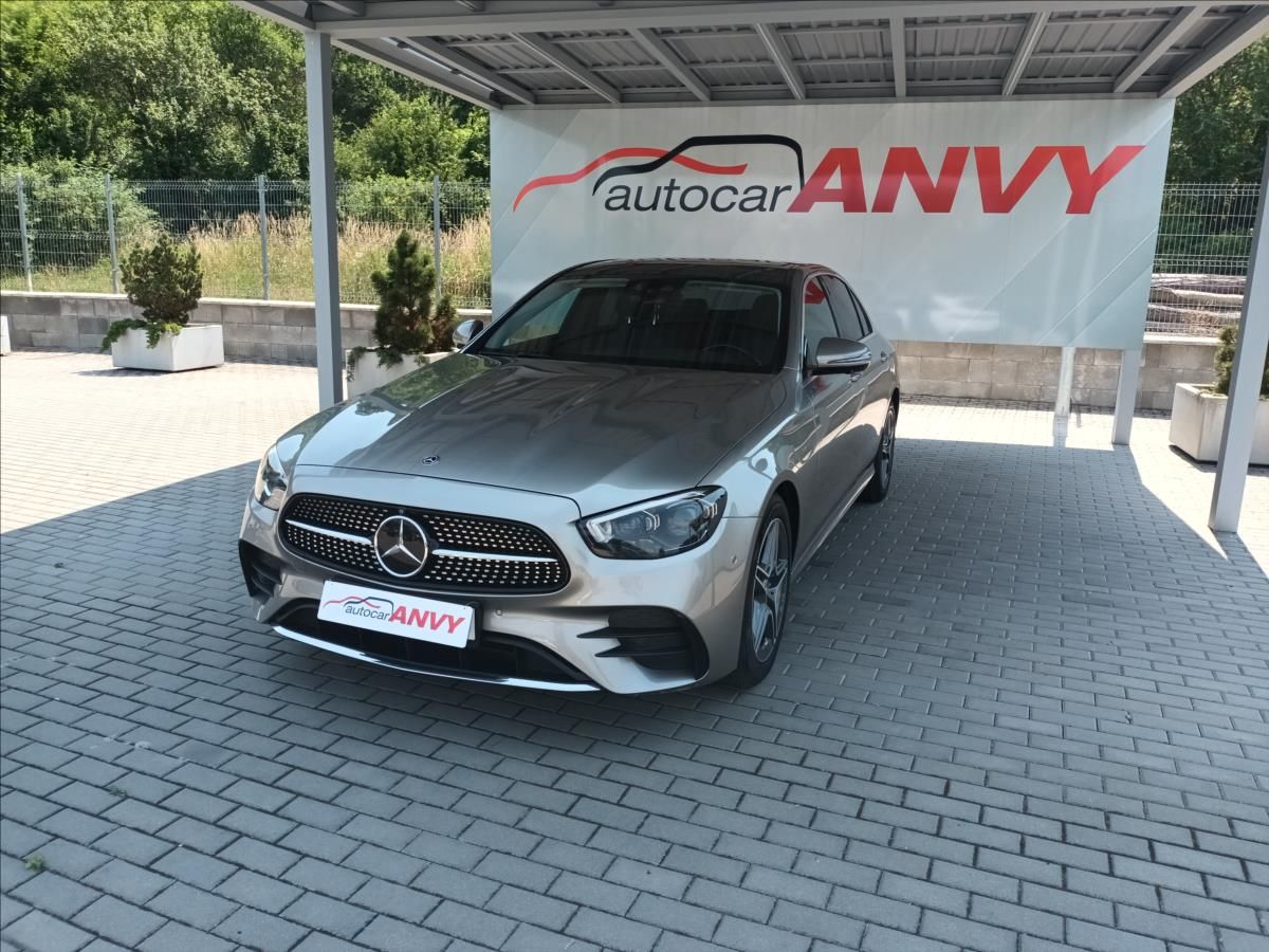 Mercedes-Benz Třídy E, 2,0 220d,AMG,4MATIC,PANO,9G