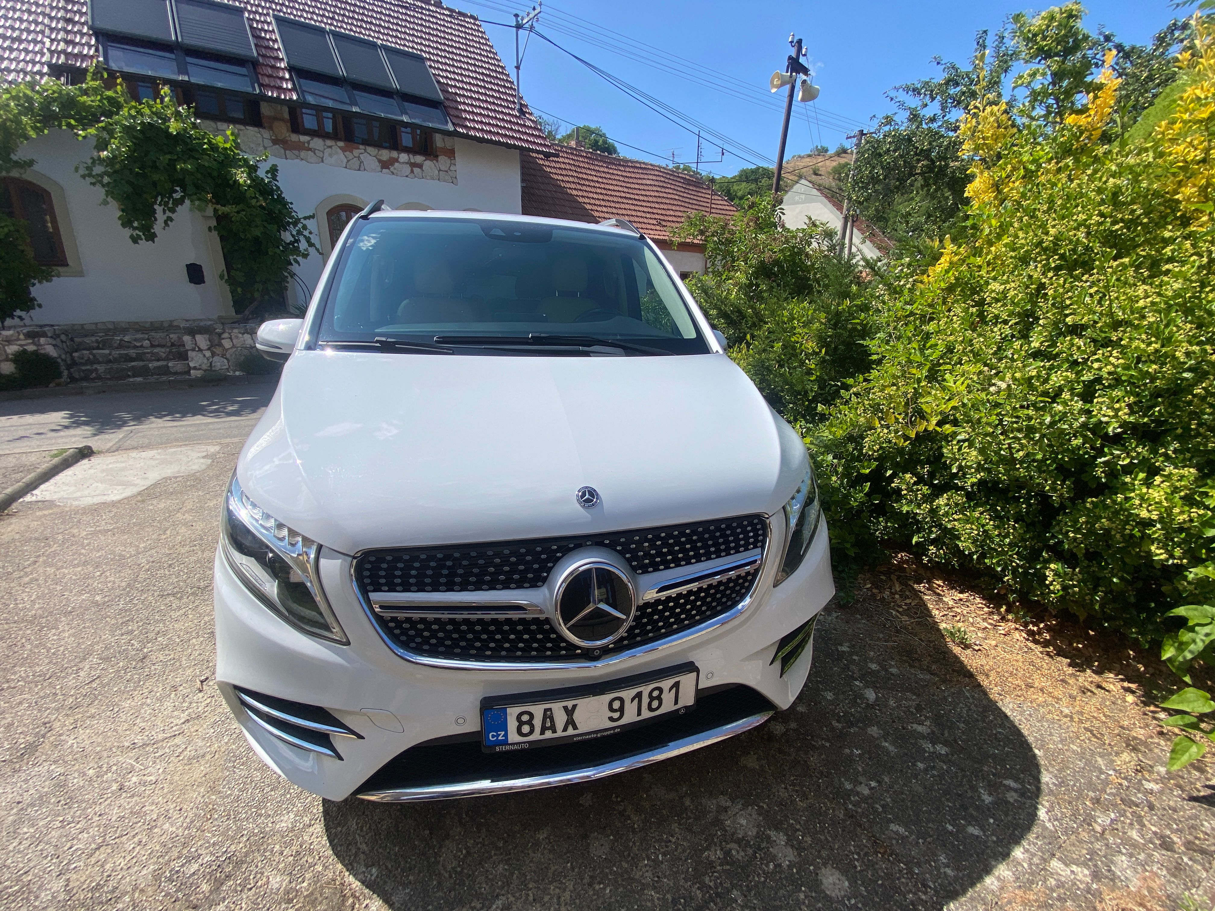 Mercedes-Benz Třídy V, 2,2 D - fotka 2