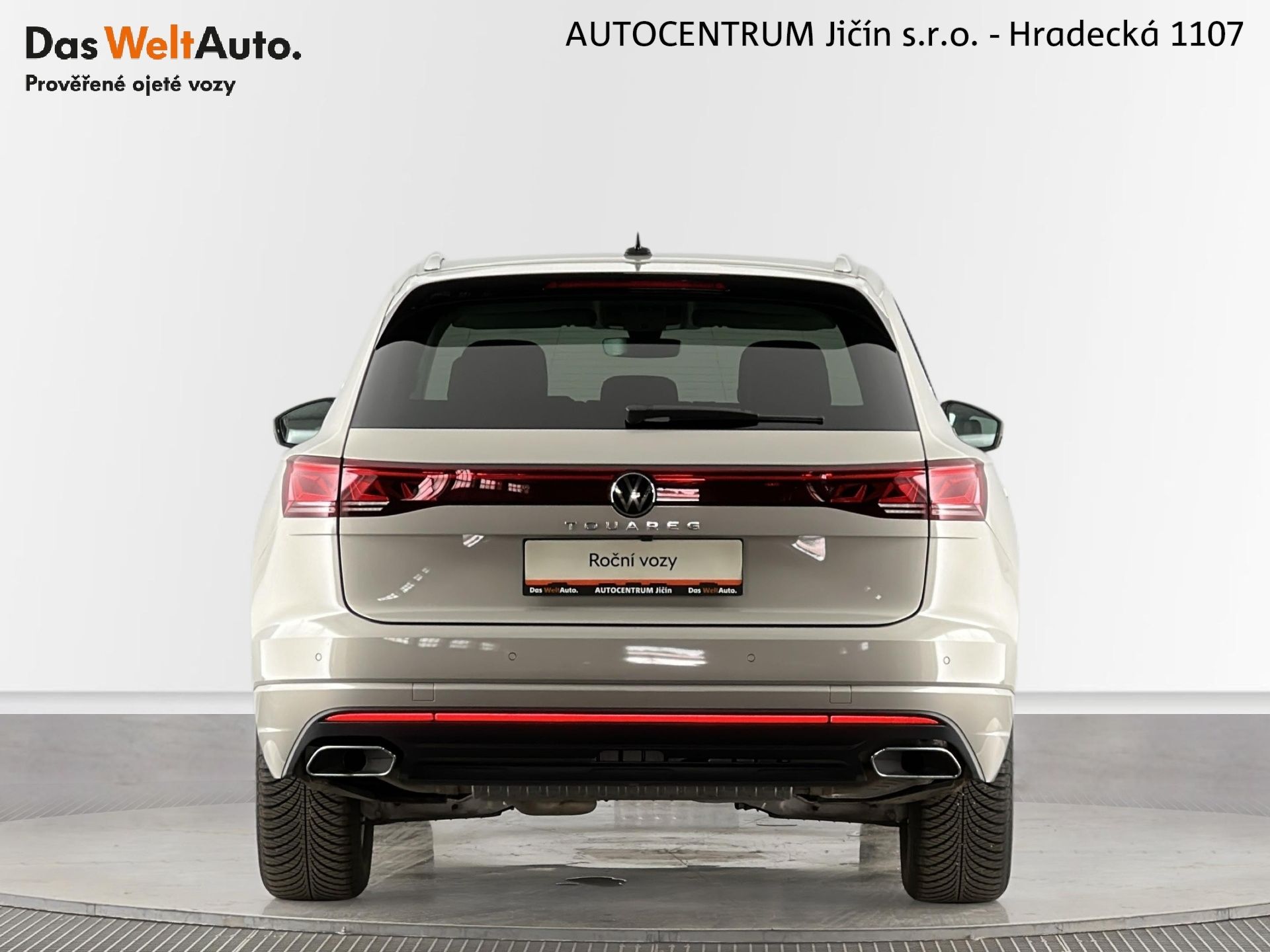 Volkswagen Touareg, Elegance 3.0 TDI 170kW 4Motion - fotka 6