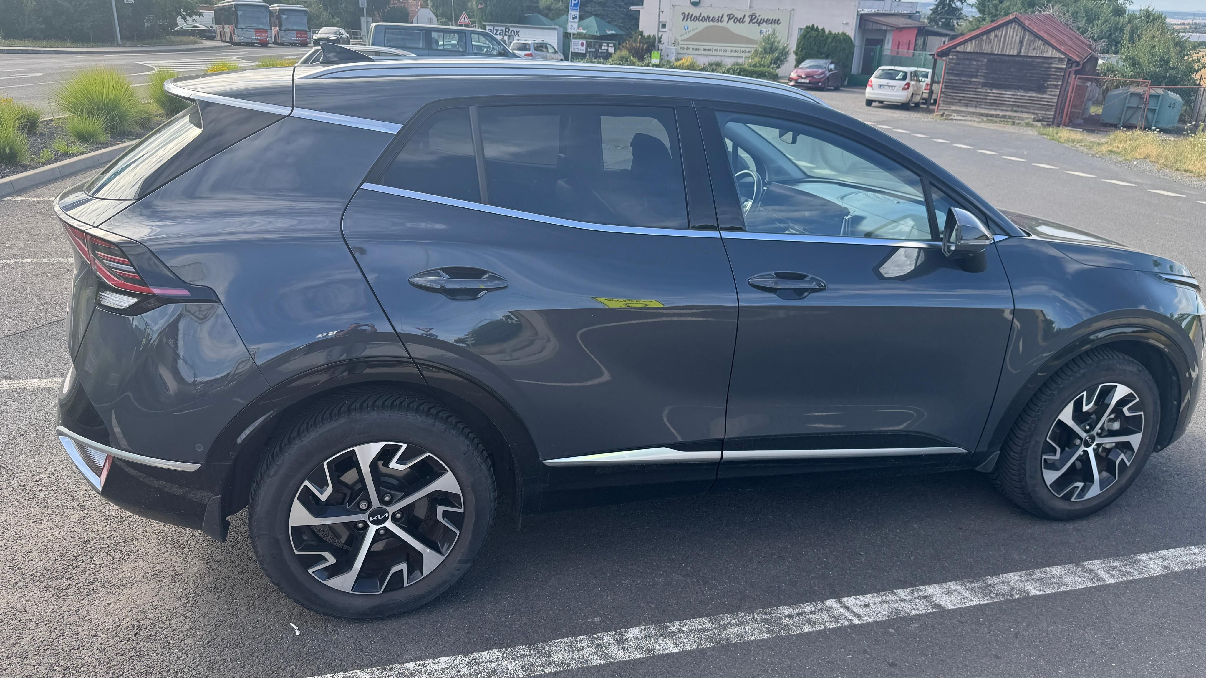 Kia Sportage, 1,6 HEV 169KW,TOP+EVO,CZ - fotka 5