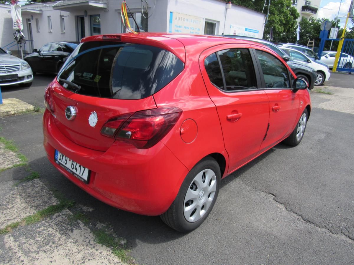 Opel Corsa, 1,2 i 51kW - fotka 6