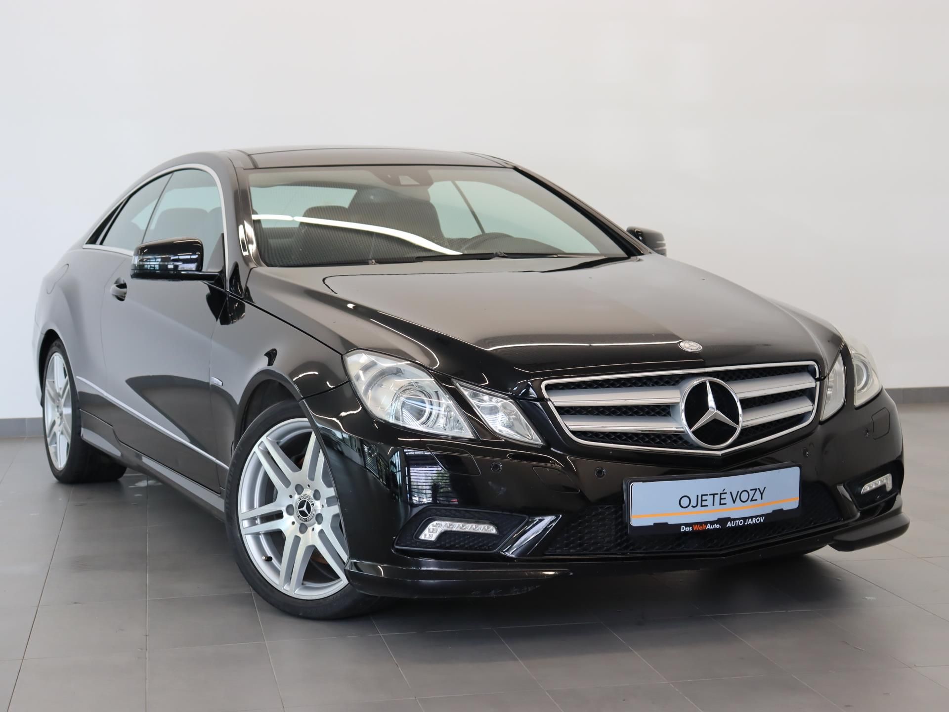 Mercedes-Benz Třídy E, COUPE 350 CDI 170 kW - fotka 6