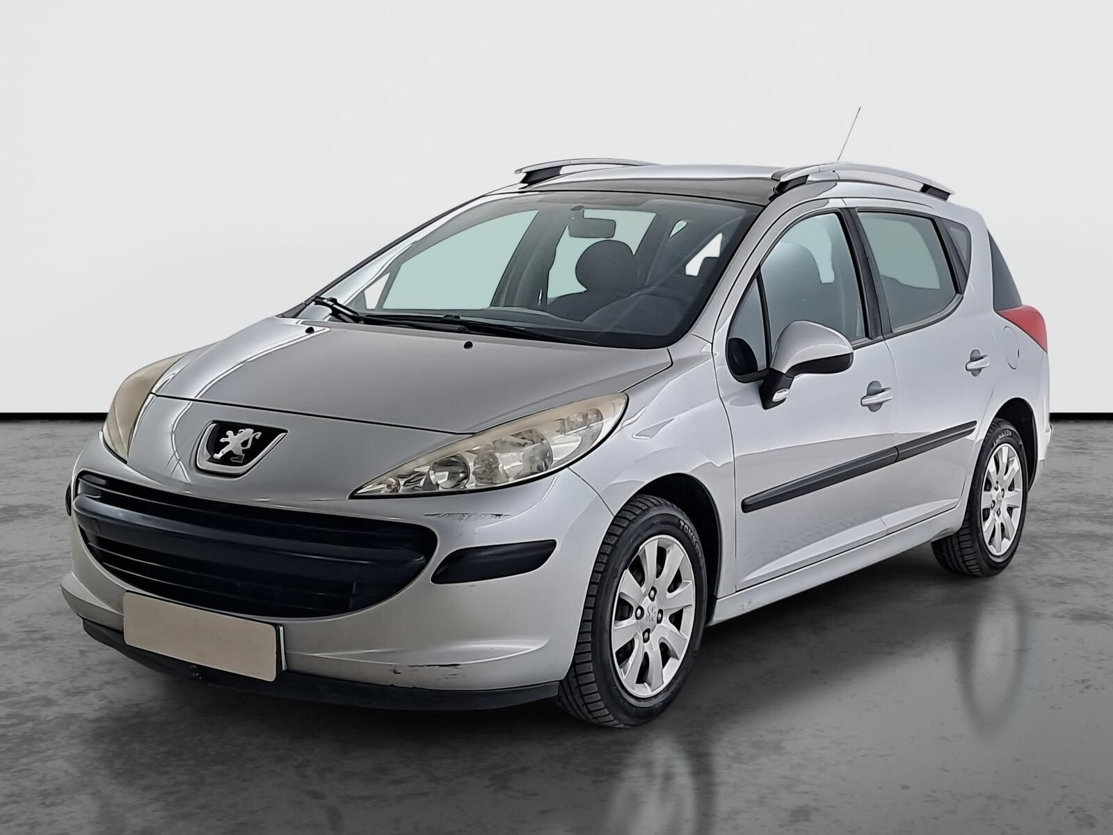 Peugeot 207, 1.4 VTi, Tažné, Xenony - fotka 2