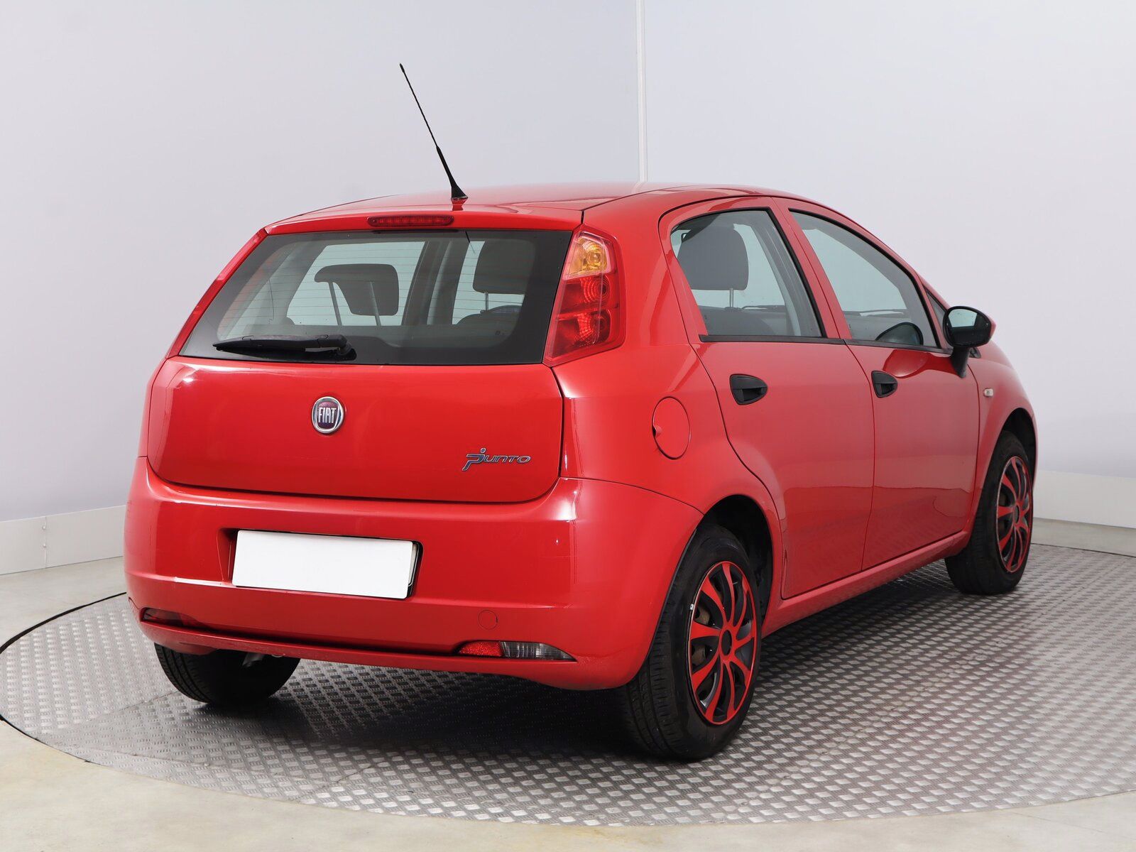 Fiat Punto, 1.2, po STK, oblíbený vůz - fotka 5