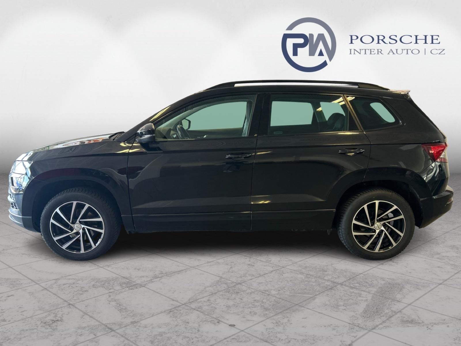 Škoda Karoq, Style EDICE 100 DSG 1,6 TDi 85 - fotka 4