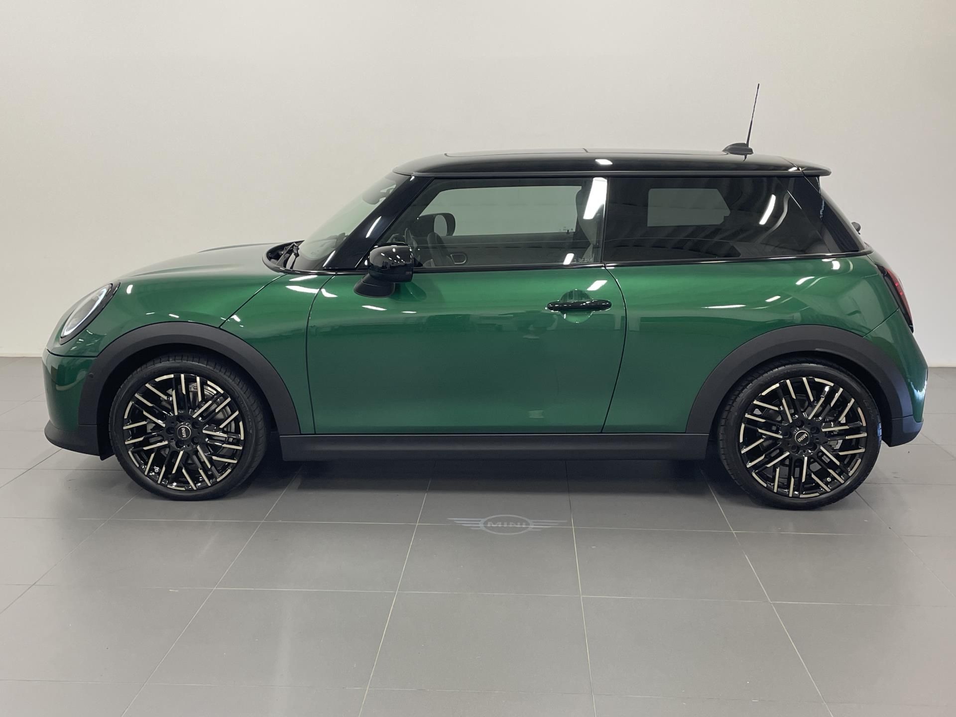 Mini Cooper, Cooper C,1. Majitel,MINI NEXT - fotka 3