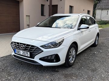 1.6 crdi. 1majitel ČR. 112tkm.