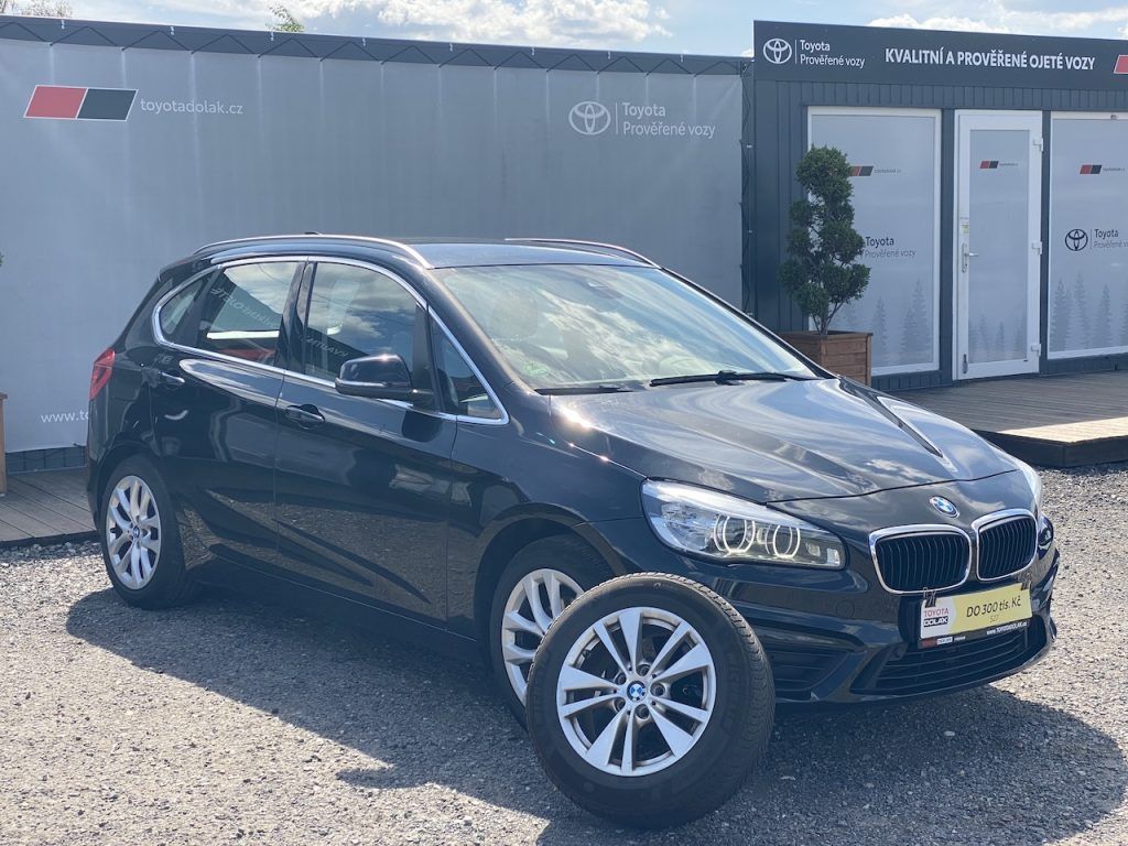 BMW Řada 2, 218d, ČR, automat, 2x kola