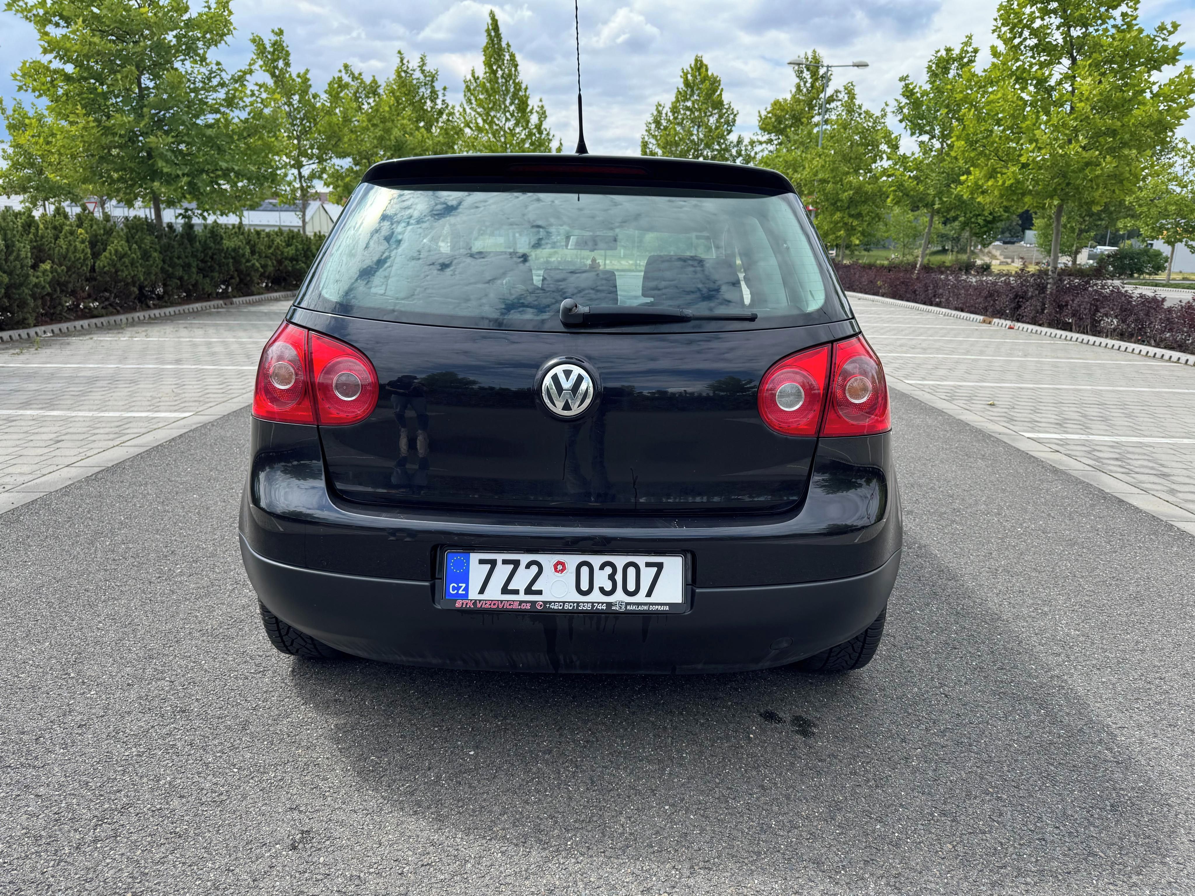 Volkswagen Golf, Golf V 1.6 - fotka 5