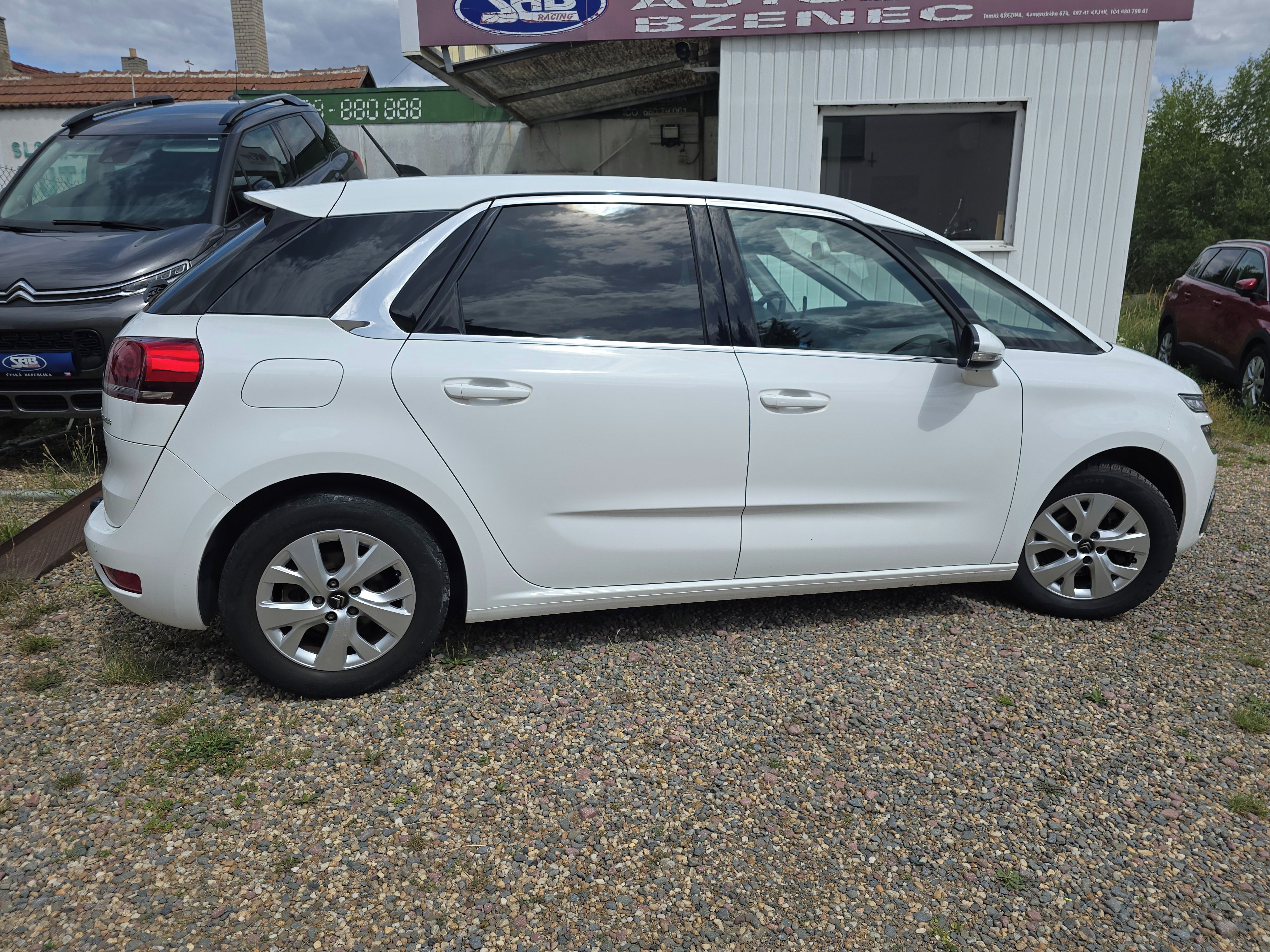 Citroën C4 SpaceTourer, 1,2i 96kW At 8, kamera, navi - fotka 3