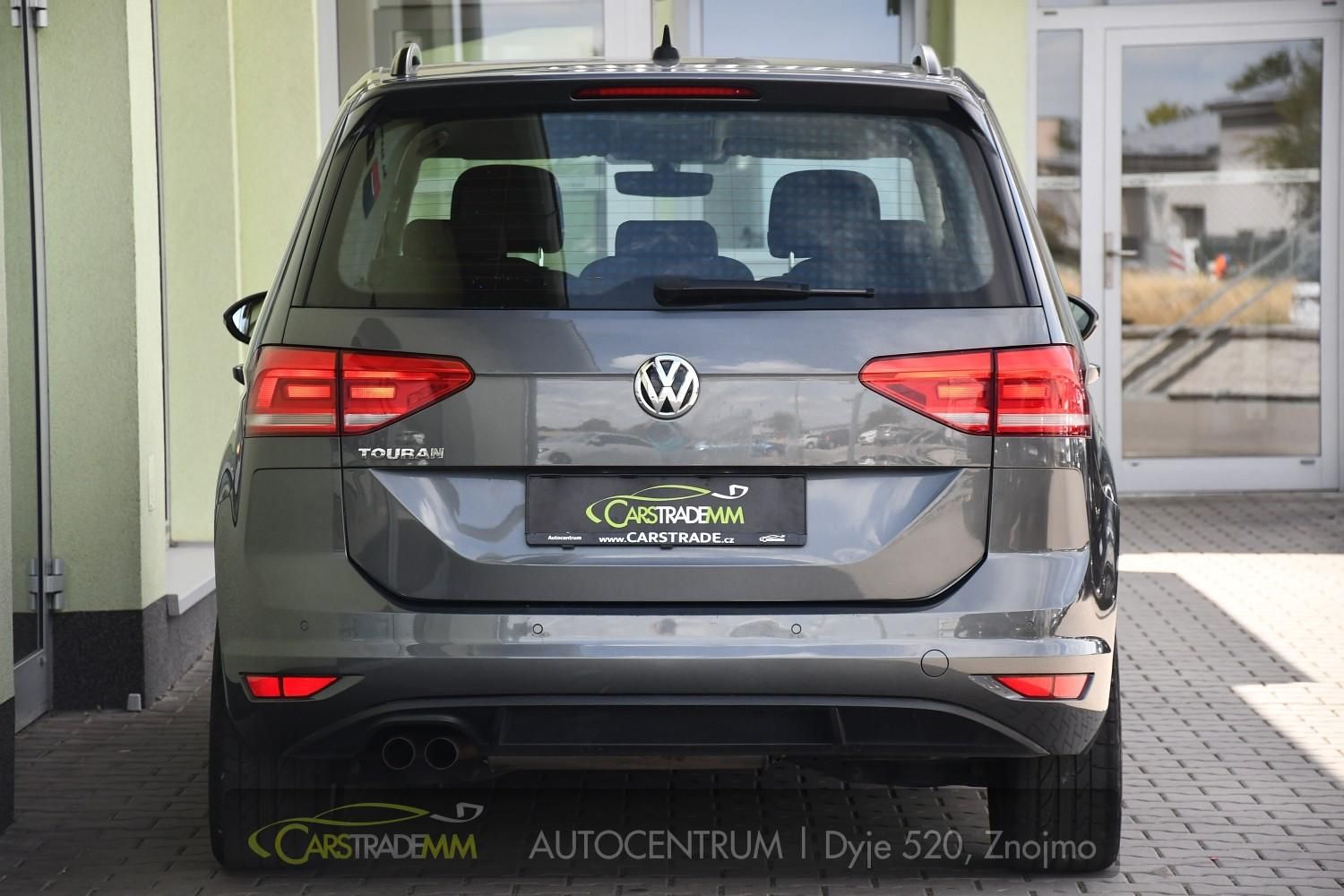 Volkswagen Touran, 2.0TDi DSG TAŽNÉ 2xKOLA - fotka 5