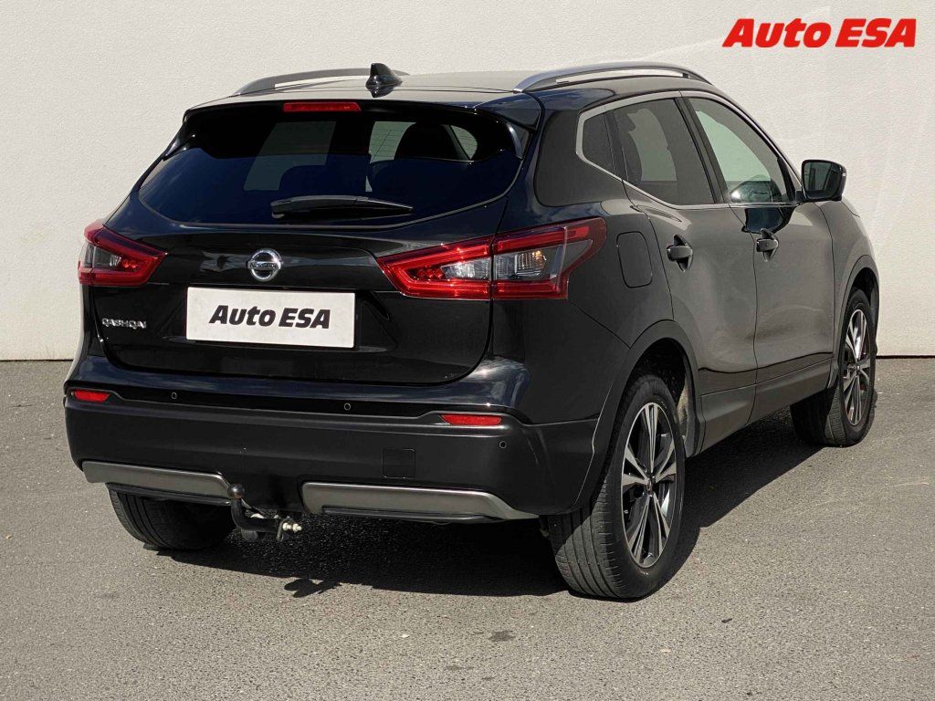 Nissan Qashqai, 1.3,navi - fotka 4