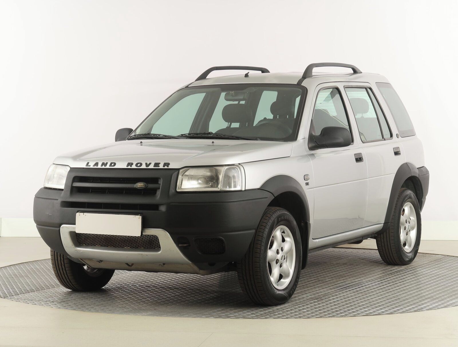 Land Rover Freelander, 2.0 TD4, 4X4, Tažné, polokůže - fotka 2