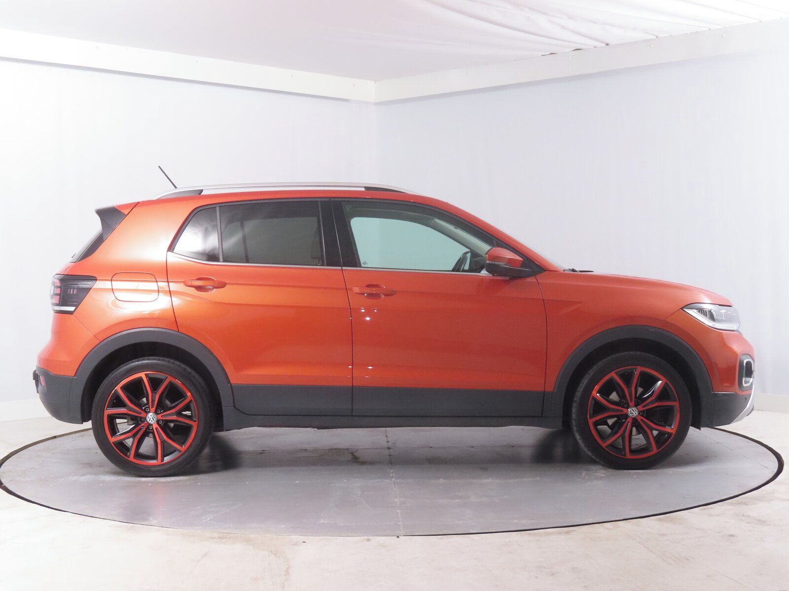 Volkswagen T-Cross, 1.0 TSI, Automat, ČR,1.maj - fotka 6