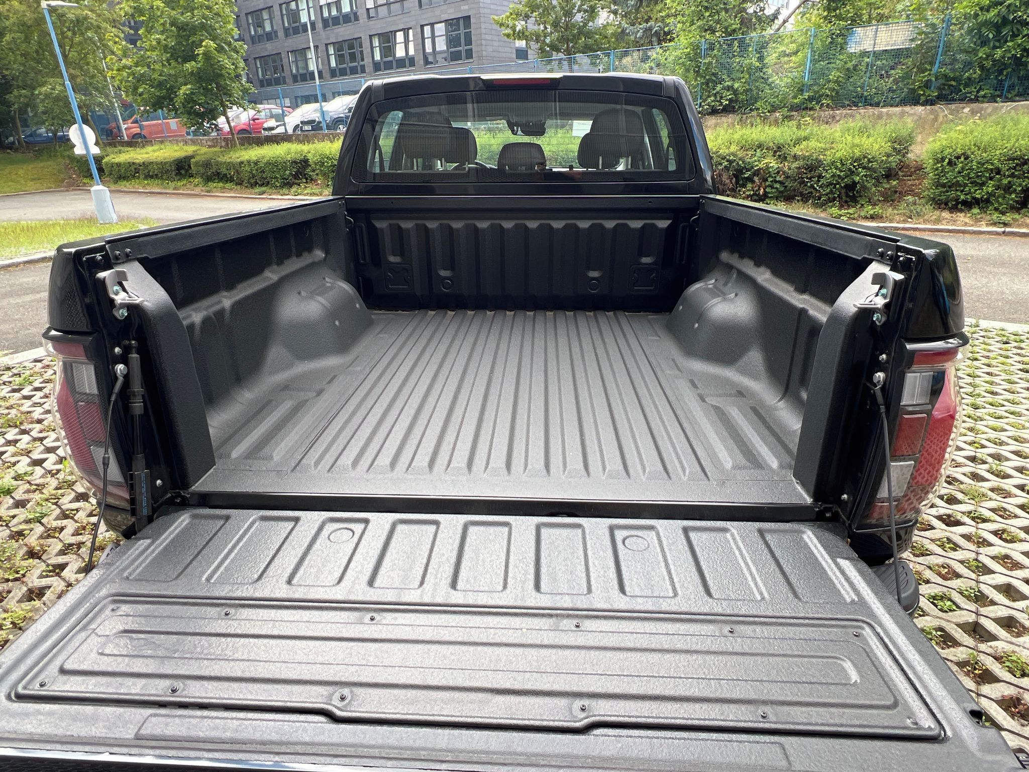FOTON Tunland V7, 2.0 175k LUXURY SKLADEM - fotka 4
