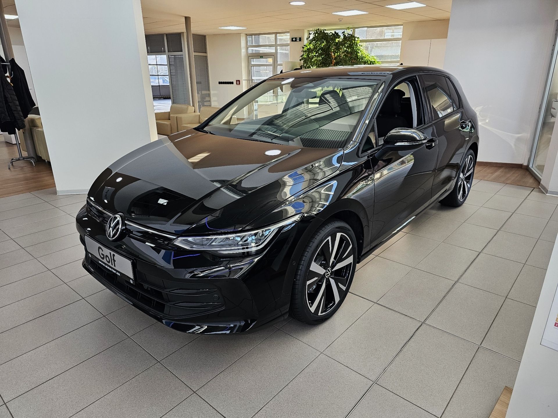 Volkswagen Golf, People 1,5 eTSI 85 kW 7DSG mHE