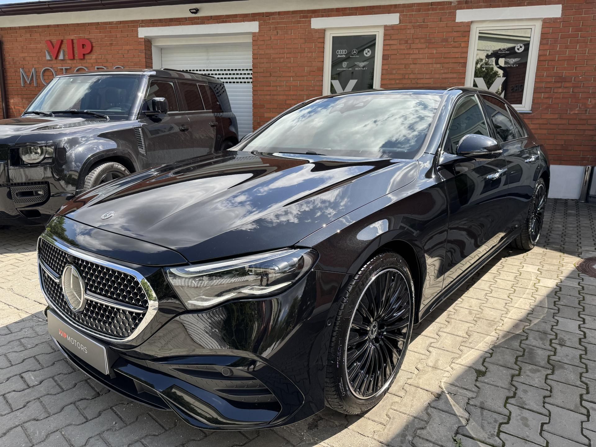 Mercedes-Benz Třídy E, E450d-4M-AMG-NEZ.T-3D-R20-ČR