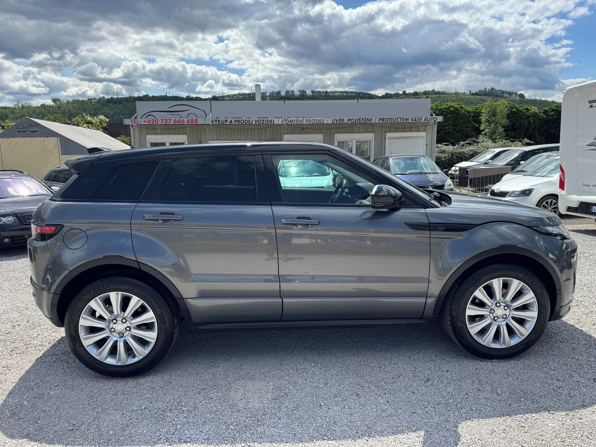 Land Rover Range Rover Evoque, Td4 SE DYNAMIC AWD AUT DPH - fotka 4