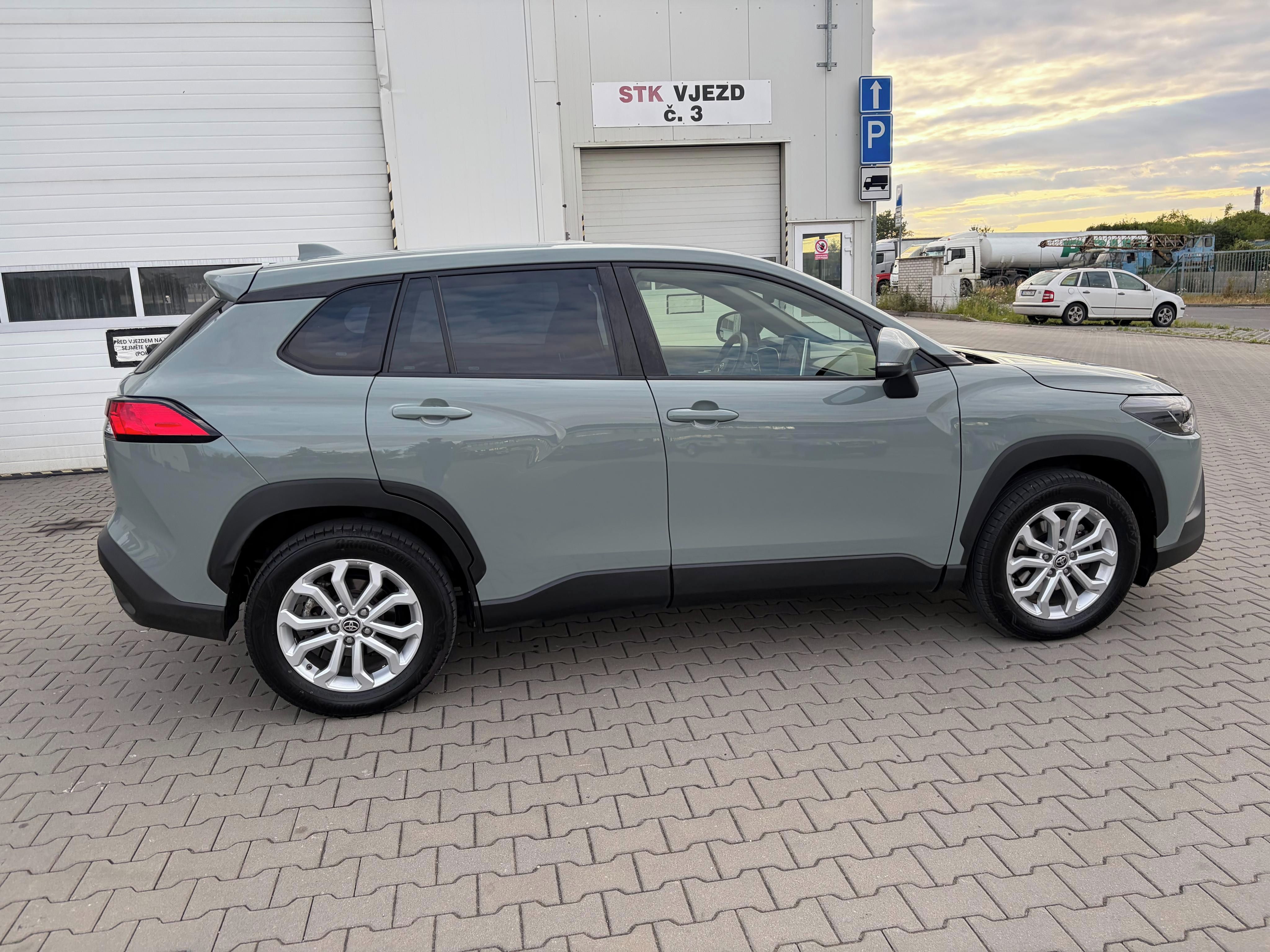 Toyota Corolla, Toyota Corolla Cross 2.0 4x4