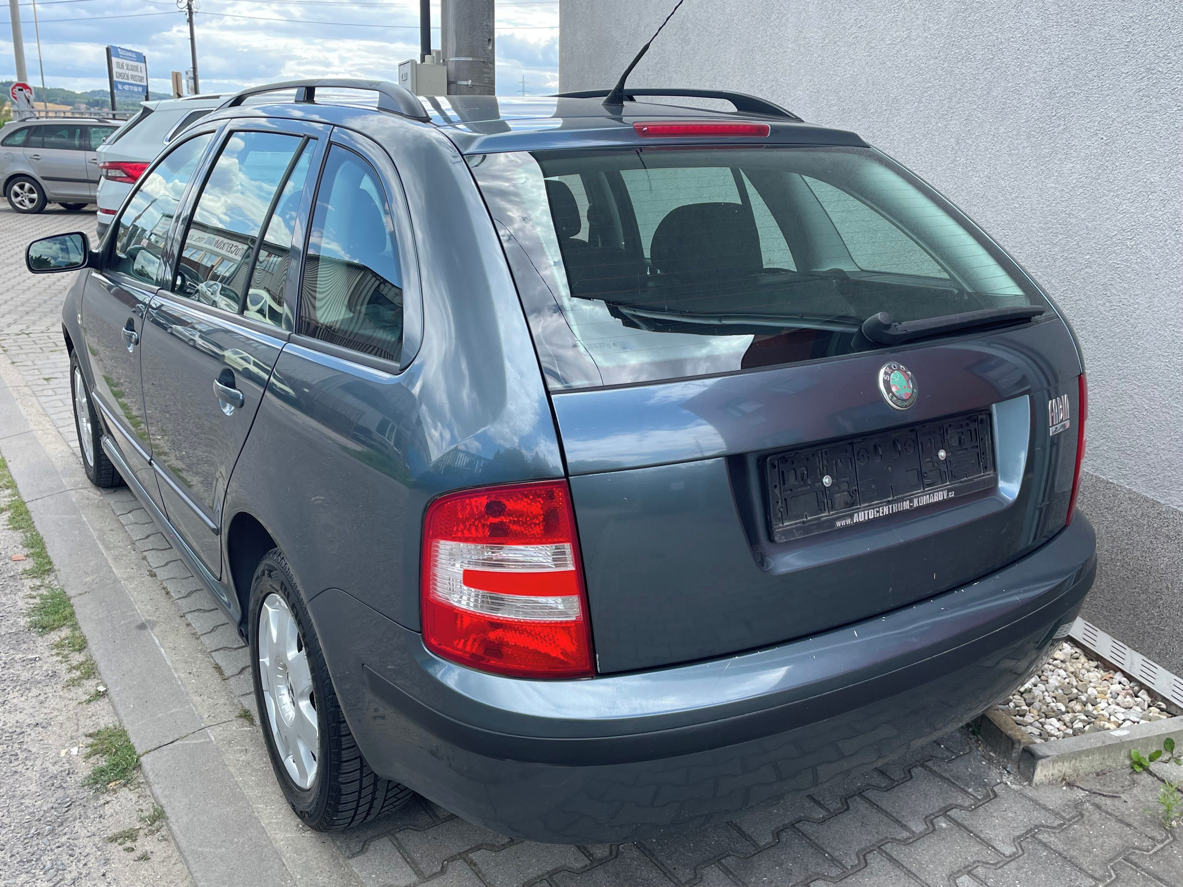 Škoda Fabia, 1.4 16V 59 kW Klimatizace - fotka 4