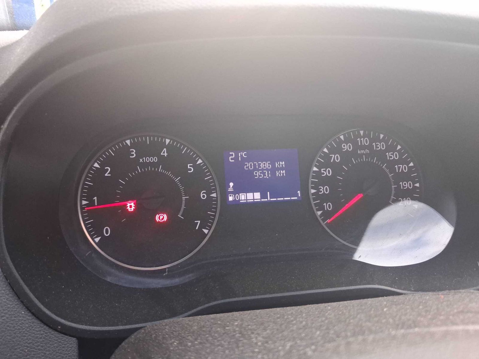 Dacia Duster, 1.0 TCe, LPG, ČR,1.maj - fotka 3