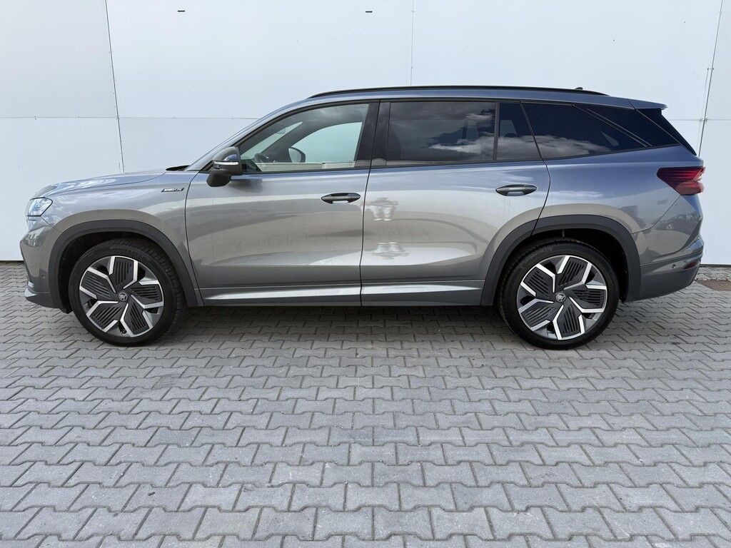 Škoda Kodiaq, DSG 4M 2,0TDi 142kW SportLine - fotka 3